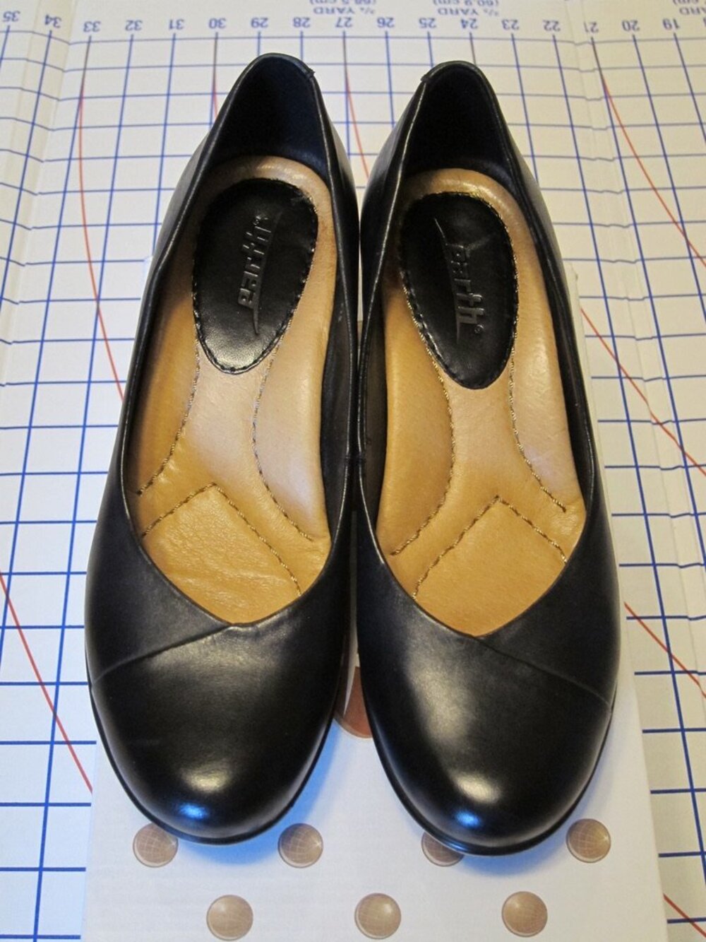 Earth Brand Tamarisk Black Soft Calf Platform Leather Shoe, Size 5